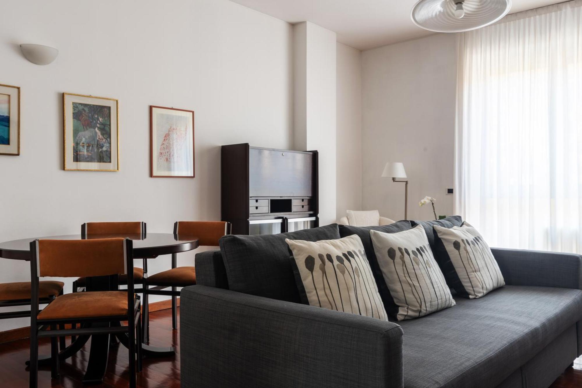 Il Bilocale Con Terrazzo Dei Marchesi Lägenhet Milano Exteriör bild